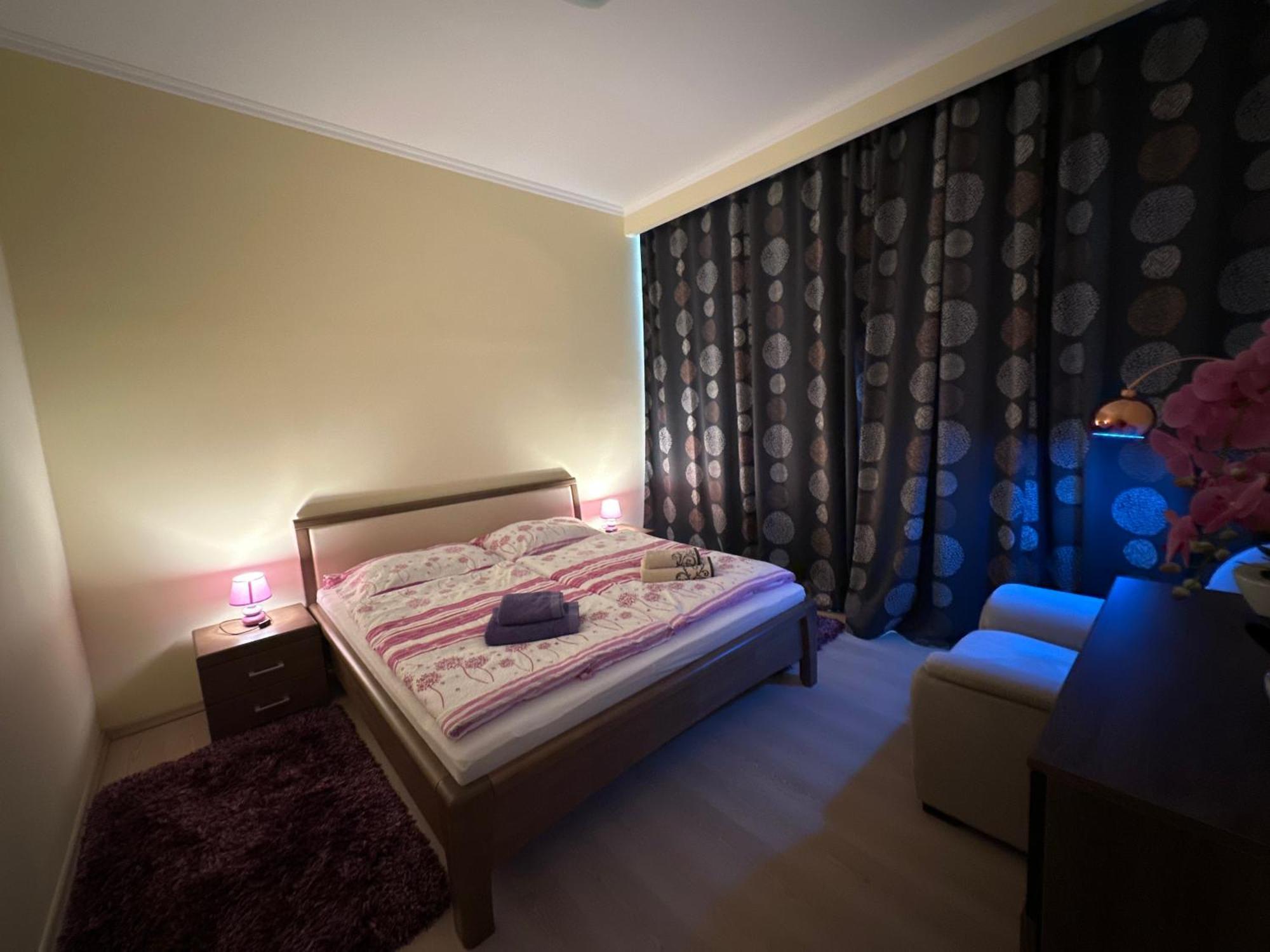Apartment Zeyerova4 Karlsbad Buitenkant foto