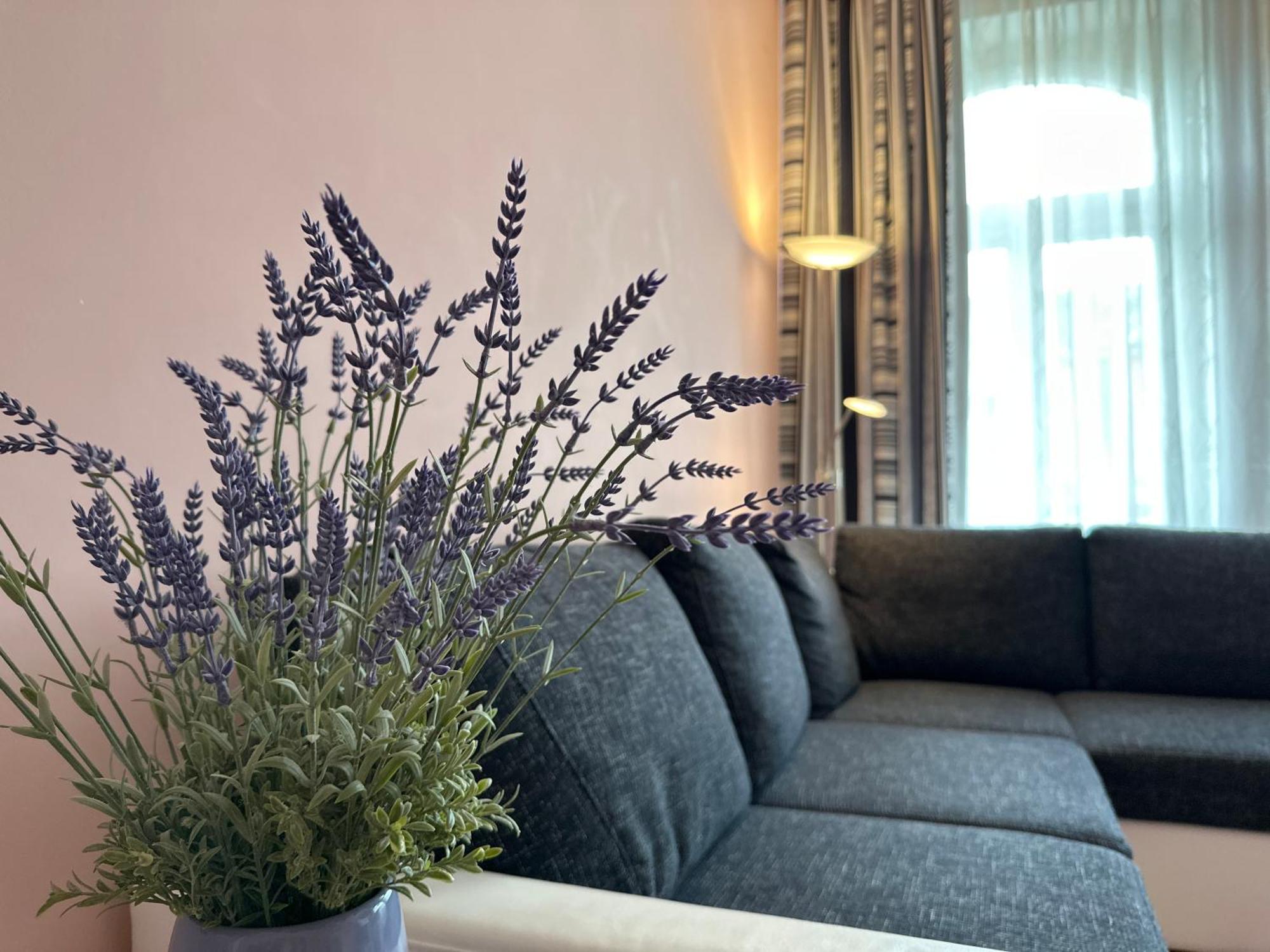 Apartment Zeyerova4 Karlsbad Buitenkant foto